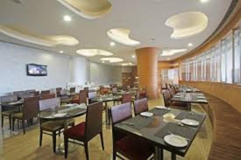 เซะวะ แกรนด์ โฮเต็ล Hotel ฟารีดาบัด ภายนอก รูปภาพ